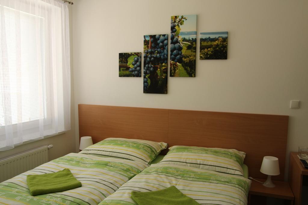 Penzion Bobule Stare Mesto  Δωμάτιο φωτογραφία